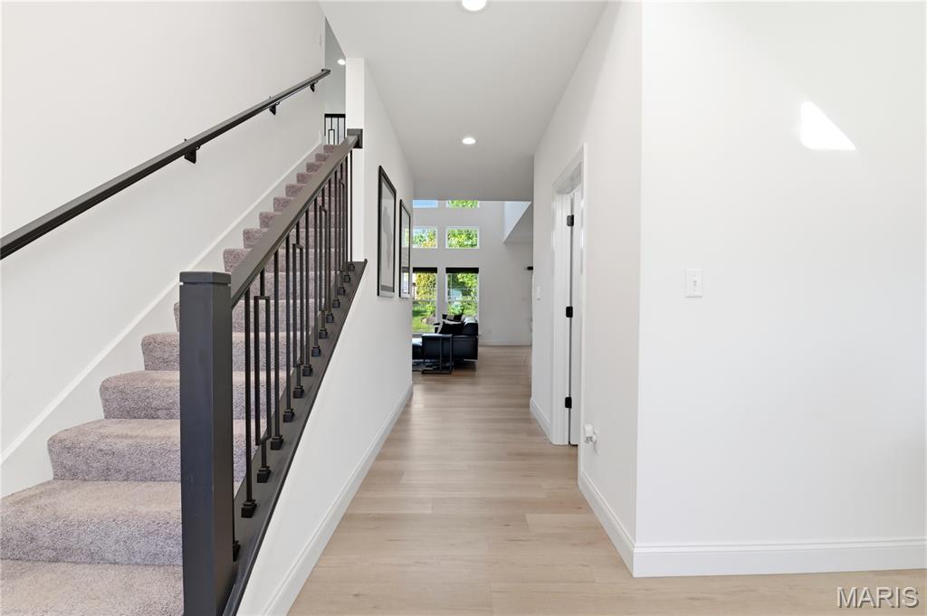 Manors At Elmhaven - Residential