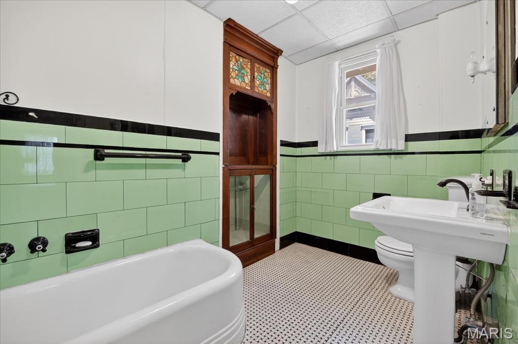 Ellendale Home Place - Commercial Sale