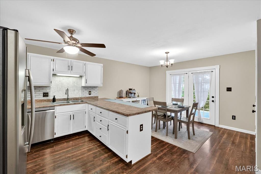 St Charles, Missouri 63304, United States, 1 Bedroom Bedrooms, ,1 BathroomBathrooms,Residential,Active,253489