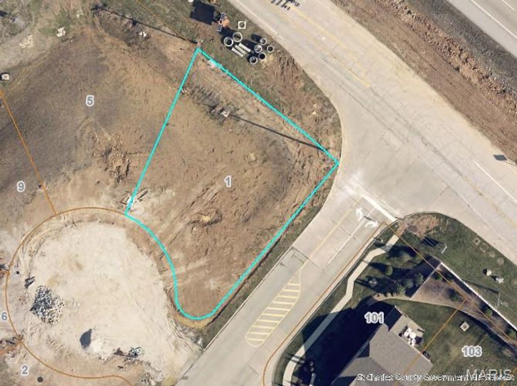 Photo of 1 Quail Covey Court, Wentzville, MO 63385 (MLS # 26019333)