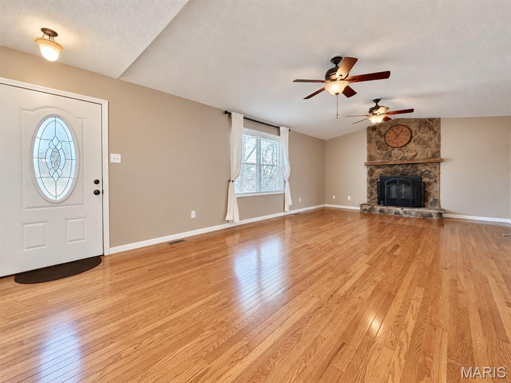 15 Toni Trails Court