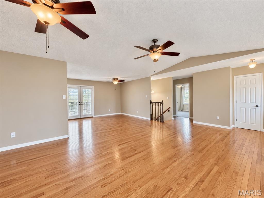 15 Toni Trails Court
