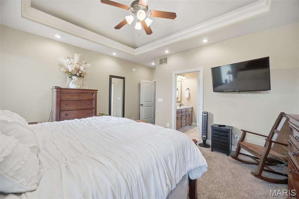 THE MEADOWS - Residential