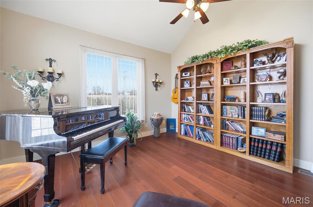 THE MEADOWS - Residential