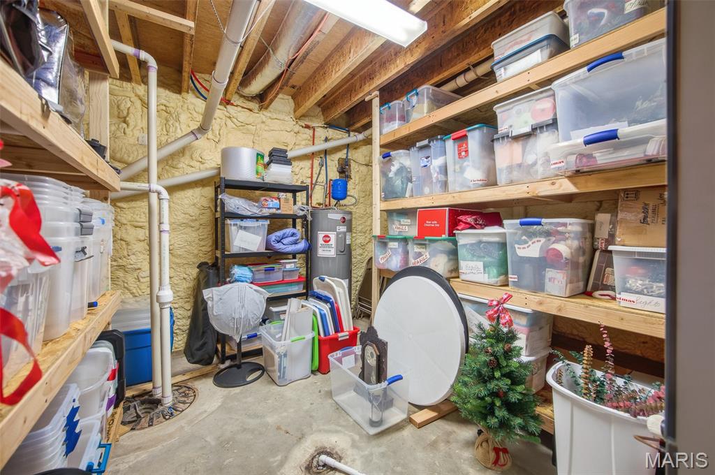 THE MEADOWS - Residential