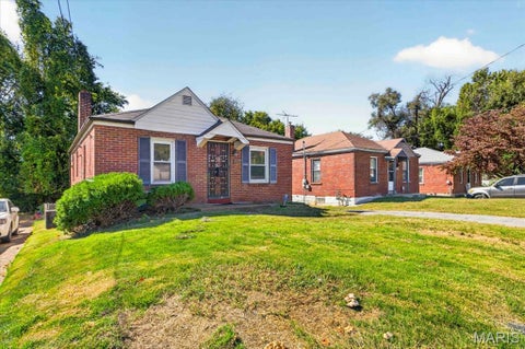Tiny photo for 7150 Dawson Place, Jennings, MO 63136 (MLS # 26068843)