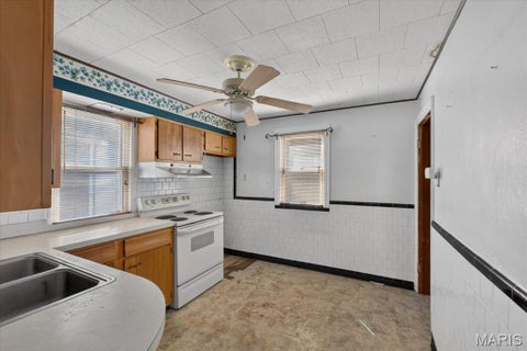 Tiny photo for 7150 Dawson Place, Jennings, MO 63136 (MLS # 26068843)
