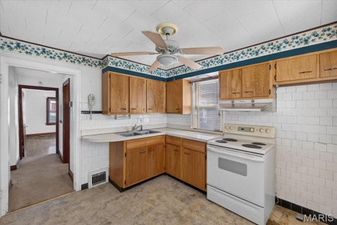 Tiny photo for 7150 Dawson Place, Jennings, MO 63136 (MLS # 26068843)