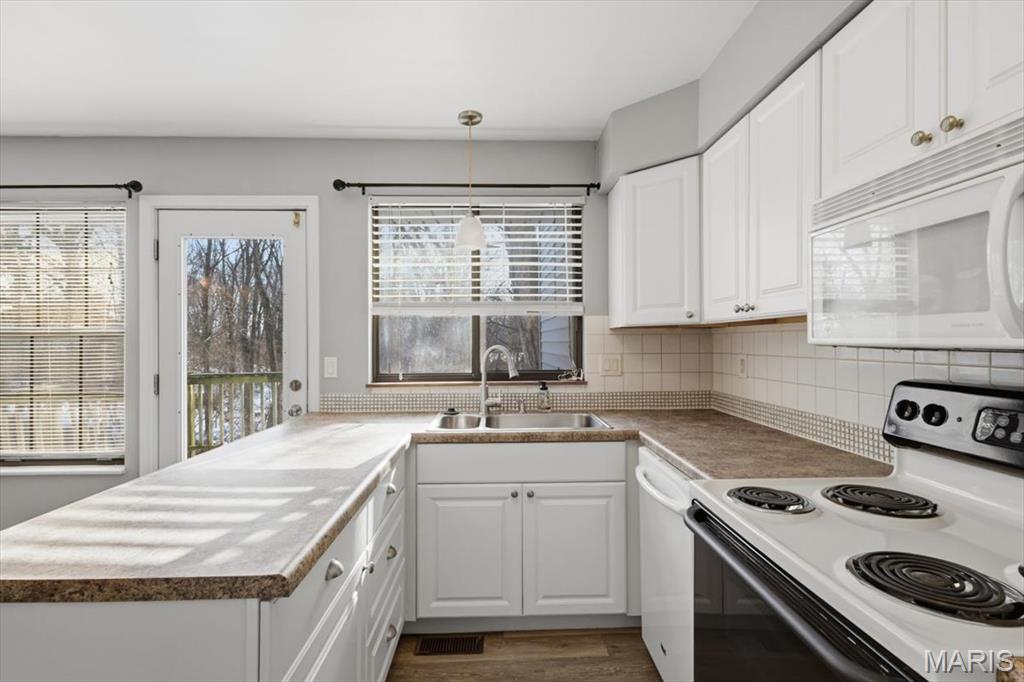 Bluffstone Estate - Residential