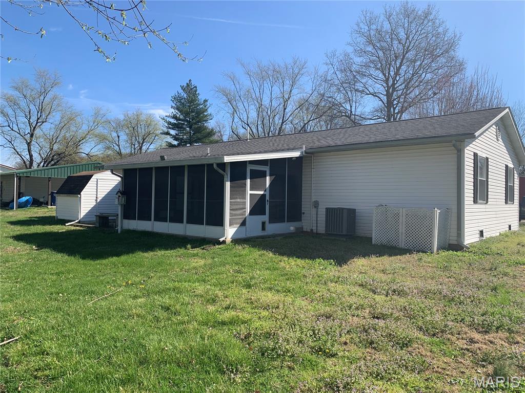 Hillcrest Manor - Residential