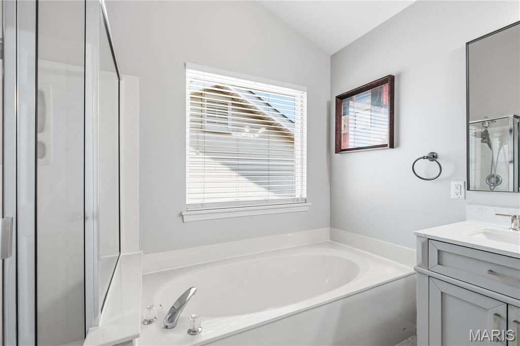 Eastbury Village At Thornbury - Residential