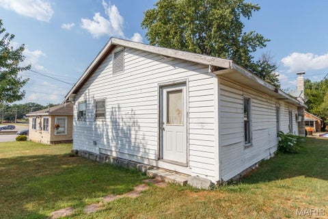 Tiny photo for 685 653 N Adams Avenue, Lebanon, MO 65536 (MLS # 26059161)