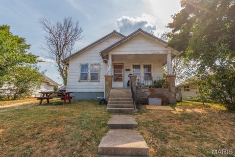 Tiny photo for 685 653 N Adams Avenue, Lebanon, MO 65536 (MLS # 26059161)