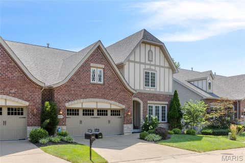 Photo of 16334 Baxter Road, Chesterfield, MO 63005 (MLS # 26053295)