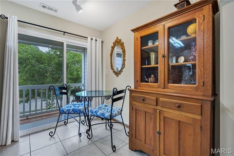 Tiny photo for 16530 Victoria Crossing Drive #I, Wildwood, MO 63040 (MLS # 25064278)