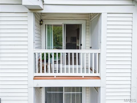 Tiny photo for 16530 Victoria Crossing Drive #I, Wildwood, MO 63040 (MLS # 25064278)