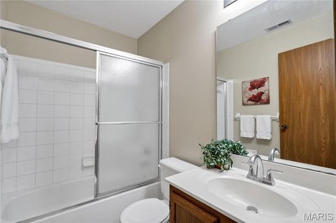 Tiny photo for 16530 Victoria Crossing Drive #I, Wildwood, MO 63040 (MLS # 25064278)