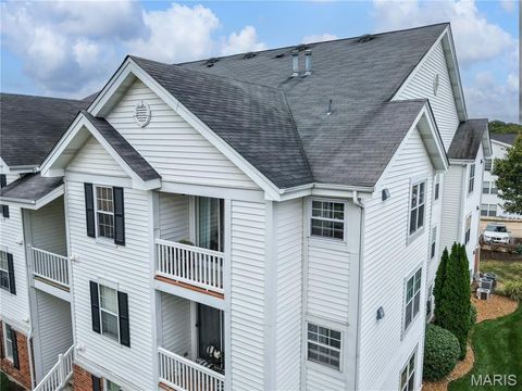 Tiny photo for 16530 Victoria Crossing Drive #I, Wildwood, MO 63040 (MLS # 25064278)