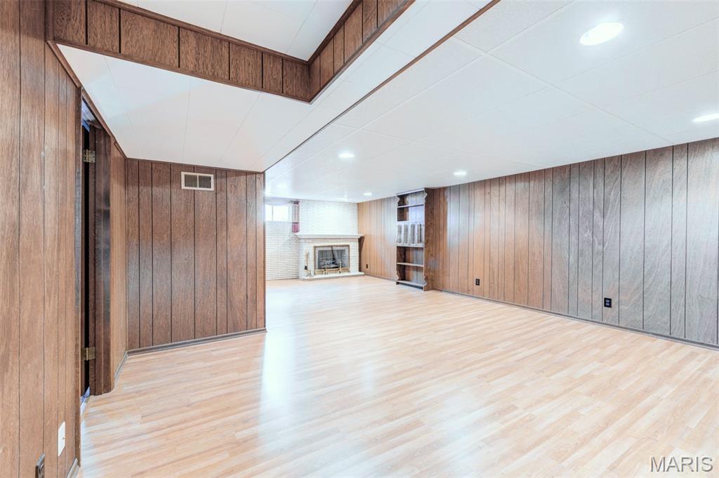 Glen Aire - Residential