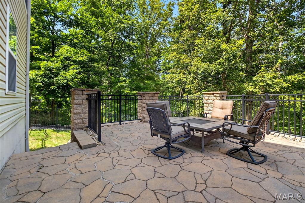 2657 Forest Glen Drive