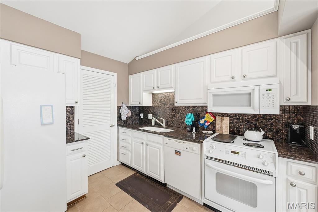 Windstream Condos - Residential