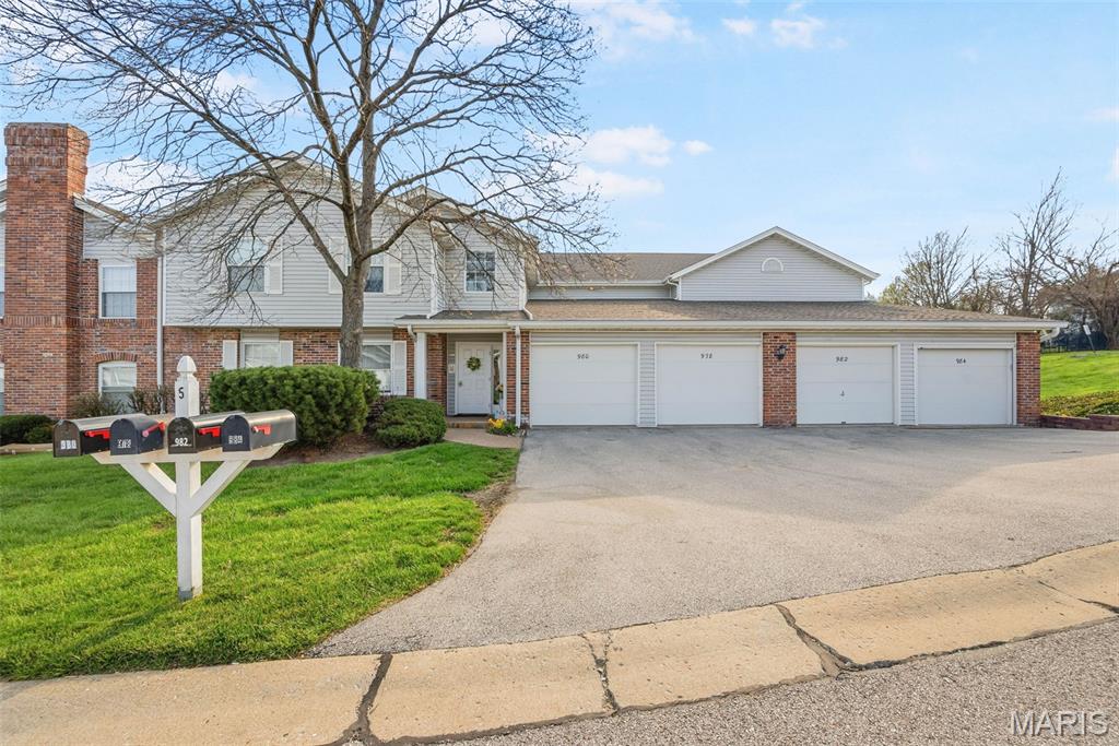 Windstream Condos - Residential