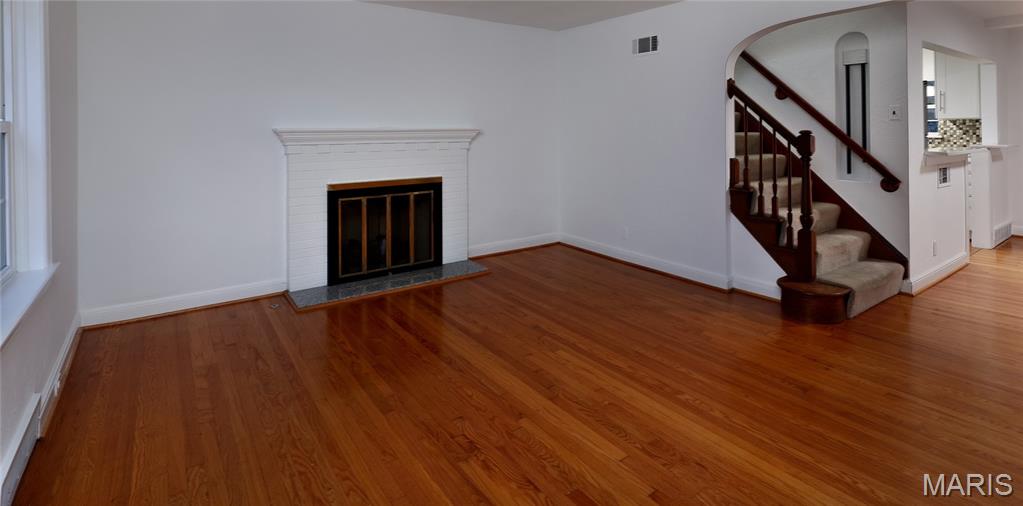 8724 Bridgeport Avenue