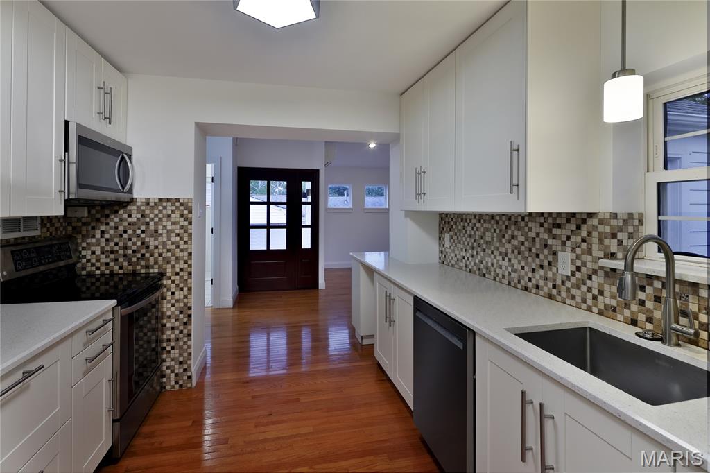 8724 Bridgeport Avenue