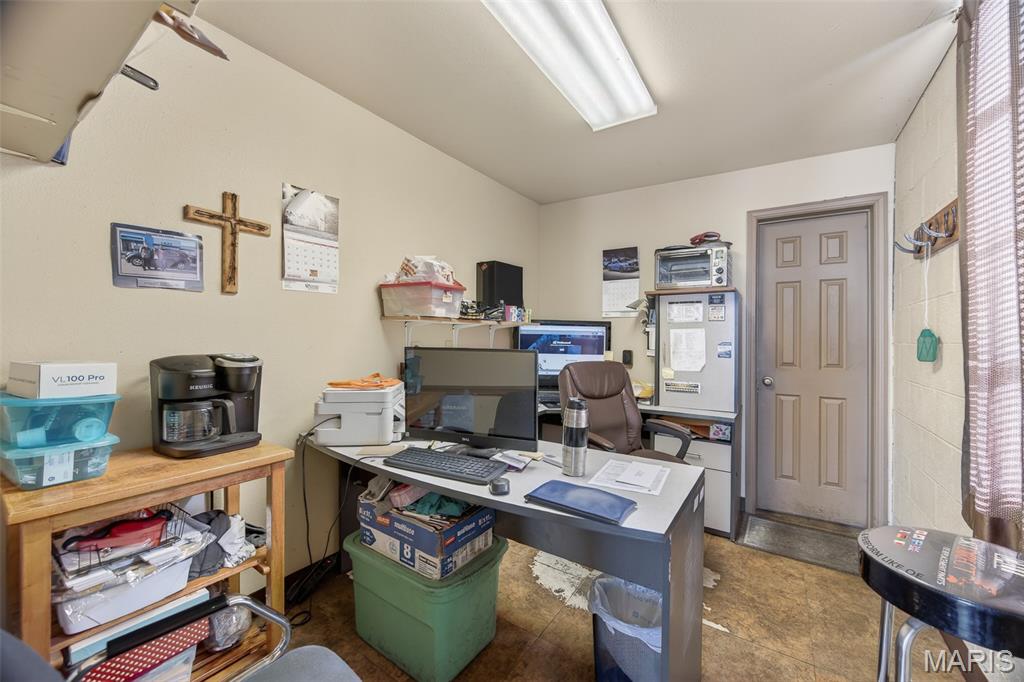 Woodlawn Block - Commercial Sale