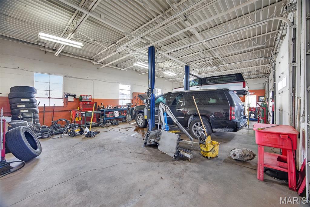 Woodlawn Block - Commercial Sale