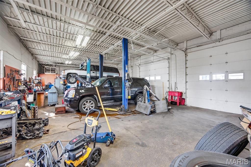 Woodlawn Block - Commercial Sale