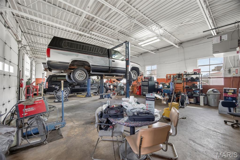 Woodlawn Block - Commercial Sale