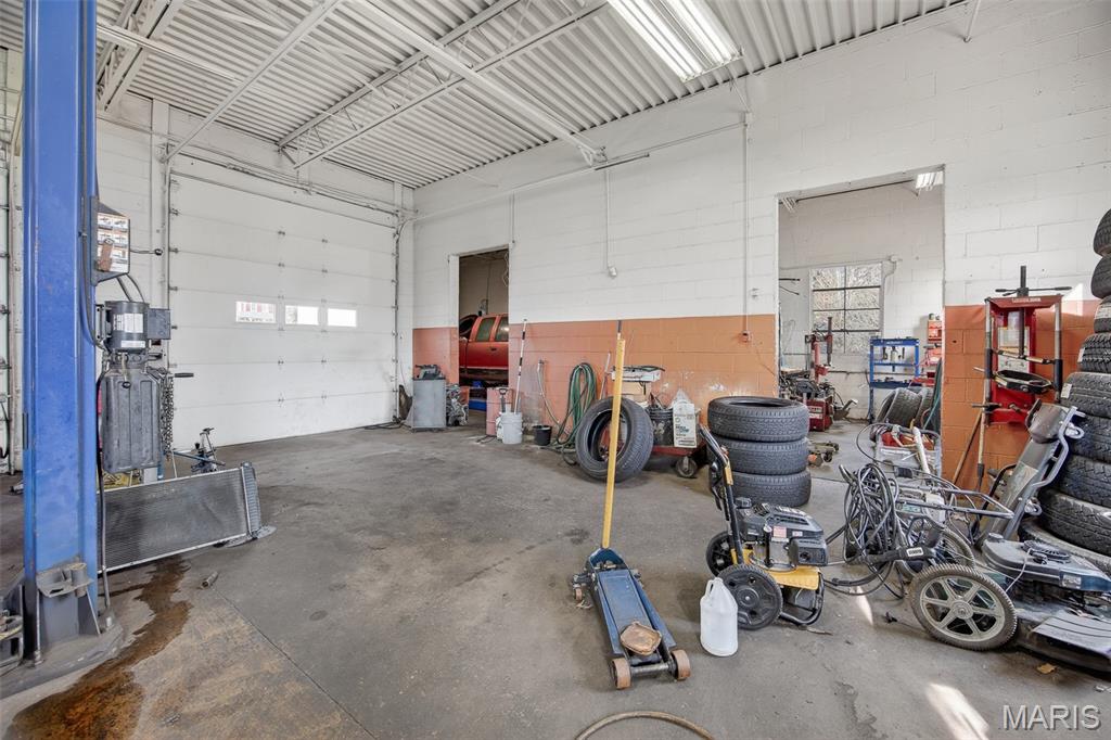 Woodlawn Block - Commercial Sale