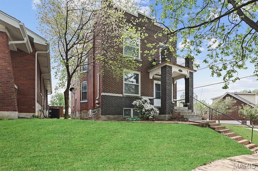 Photo of 5228 Finkman Street #1F, St Louis, MO 63109 (MLS # 26027117)