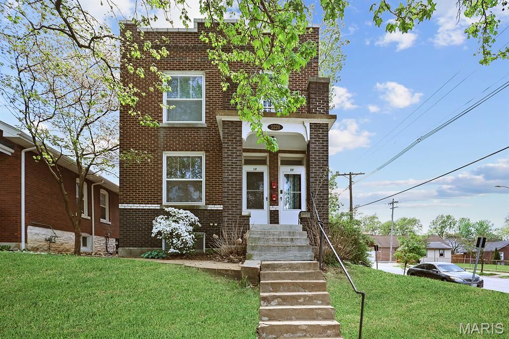 Photo of 5228 Finkman Street #1F, St Louis, MO 63109 (MLS # 26027117)