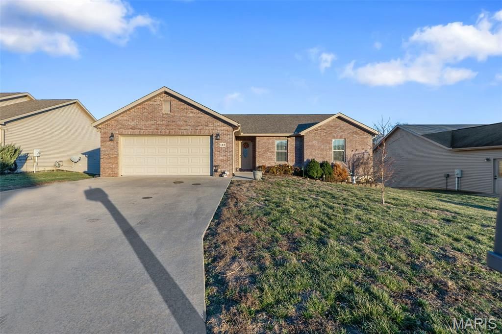 Photo of 146 Charter Road, Cape Girardeau, MO 63701 (MLS # 26003421)