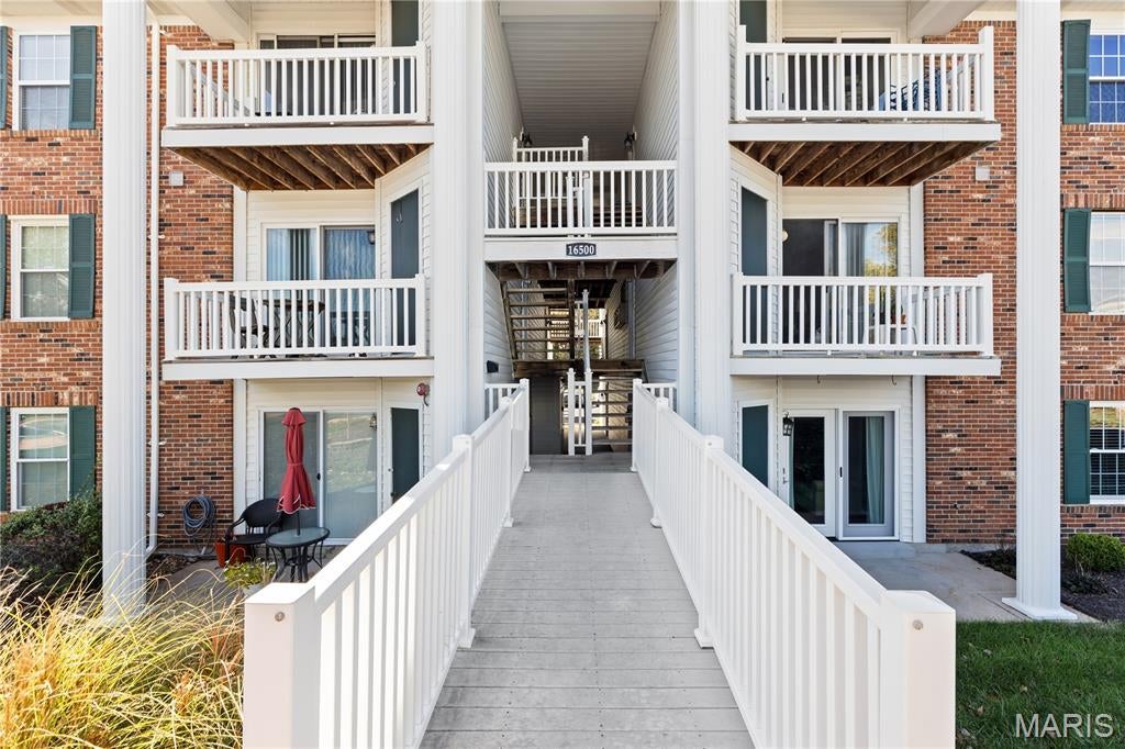 Photo of 16500 Jubilee Hill Spur #I, Wildwood, MO 63040 (MLS # 26066796)