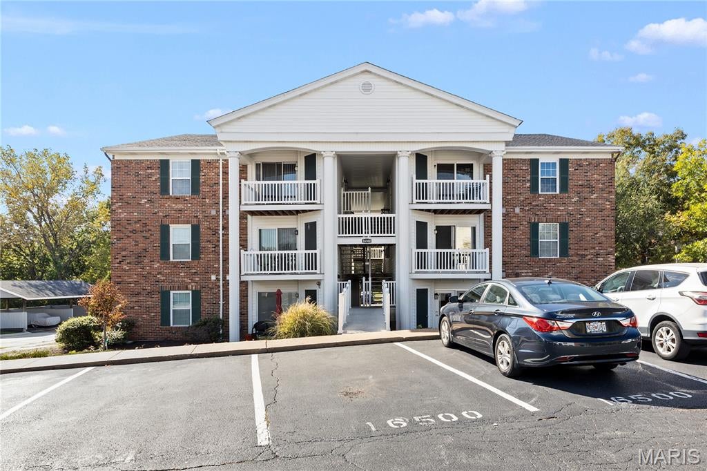 Photo of 16500 Jubilee Hill Spur #I, Wildwood, MO 63040 (MLS # 26066796)