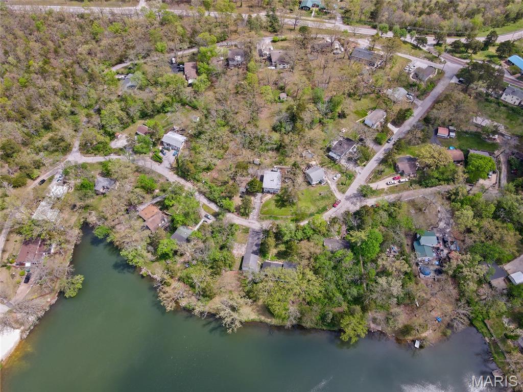 Lake Adelle 01 - Residential