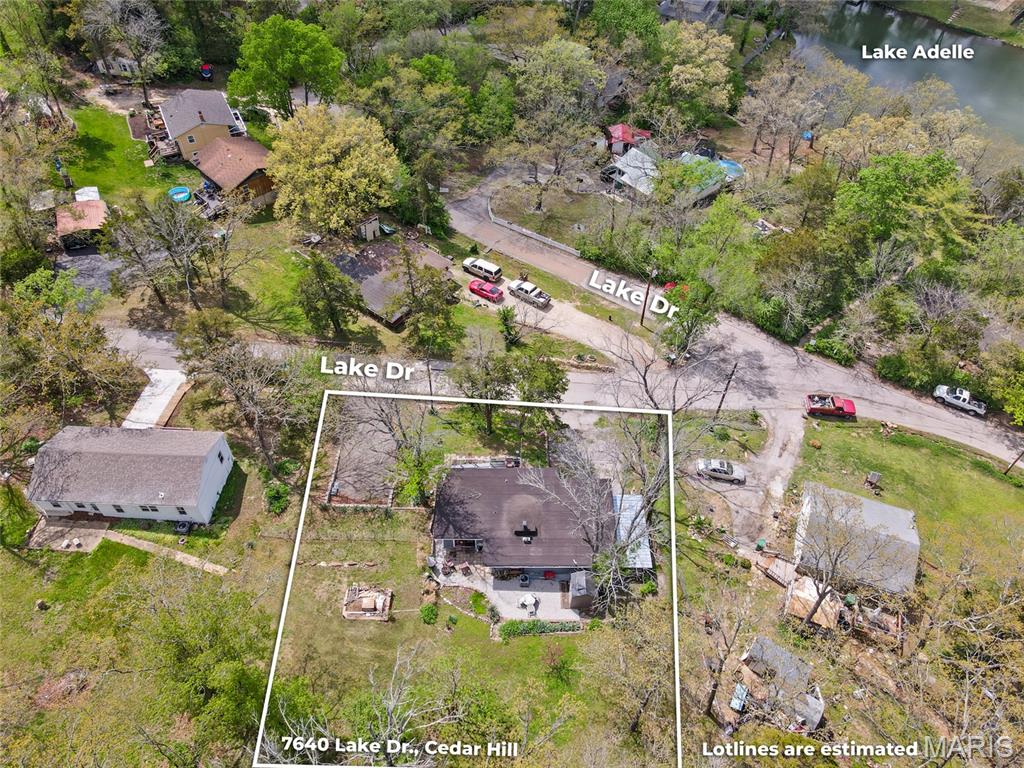 Lake Adelle 01 - Residential