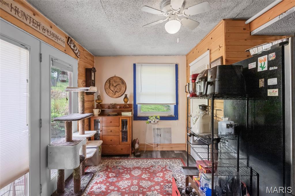 Lake Adelle 01 - Residential