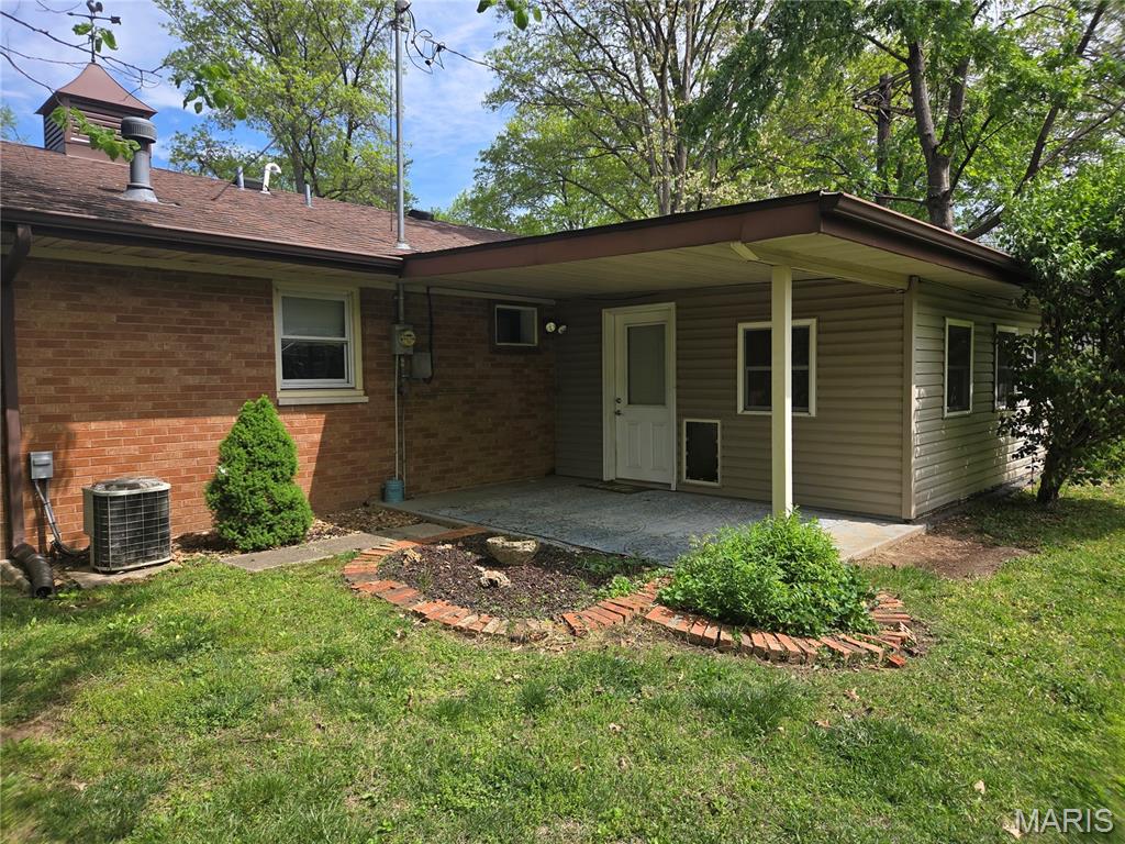 666 Notre Dame Avenue