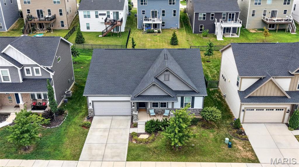 809 Upland Loop