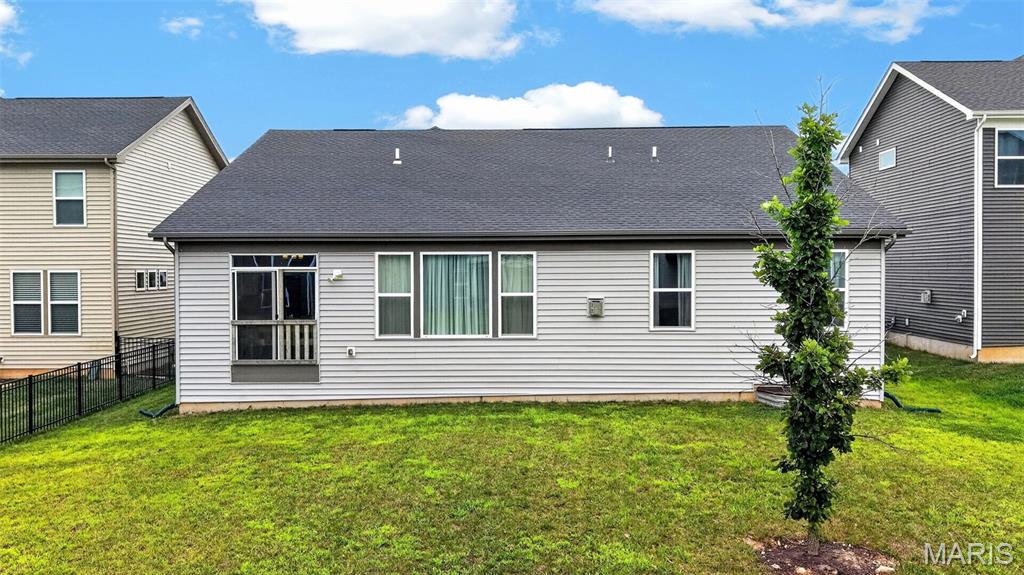 809 Upland Loop
