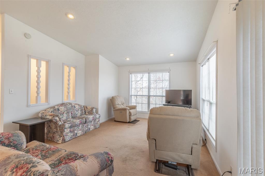 HOLLY ESTATES - Residential