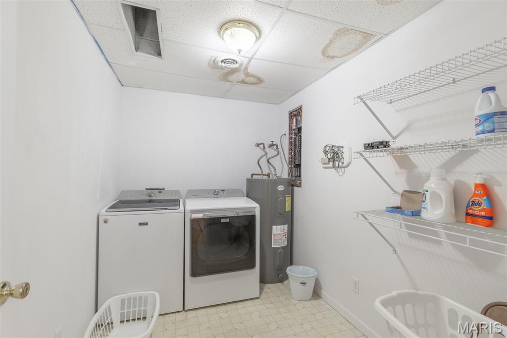 HOLLY ESTATES - Residential