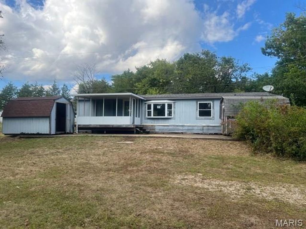 Photo of 11249 Castle Ranch Road, De Soto, MO 63020 (MLS # 25073088)