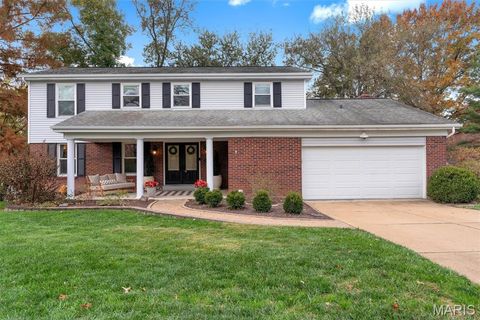 933 Baintree Lane Ballwin MO 63011