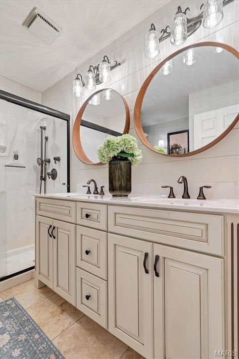 Tiny photo for 933 Baintree Lane, Ballwin, MO 63011 (MLS # 25074991)