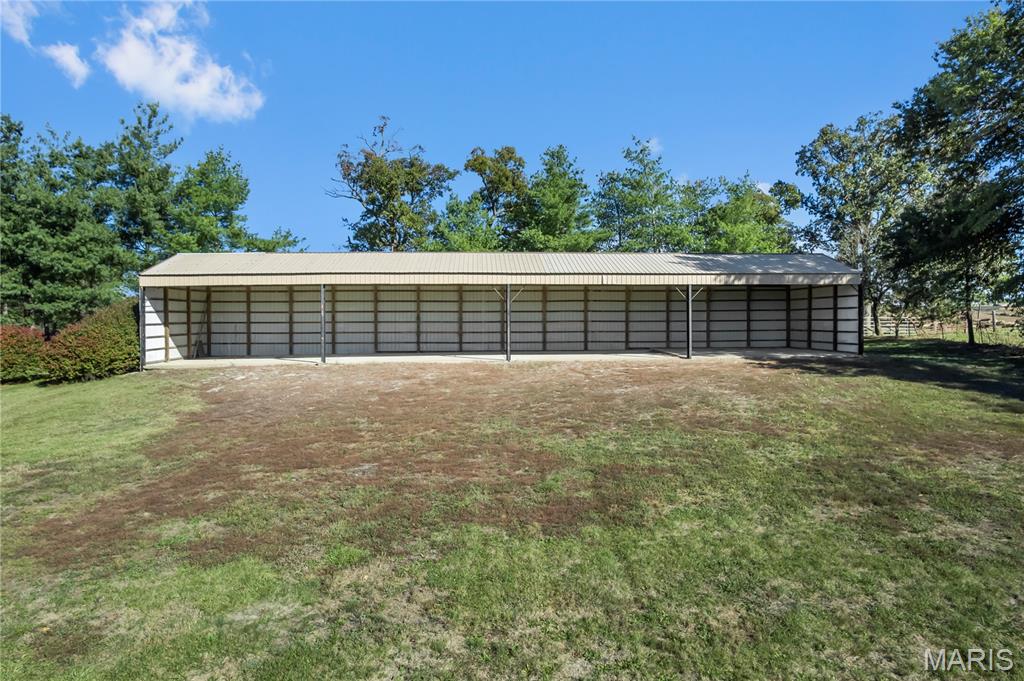 n/a - Commercial Sale
